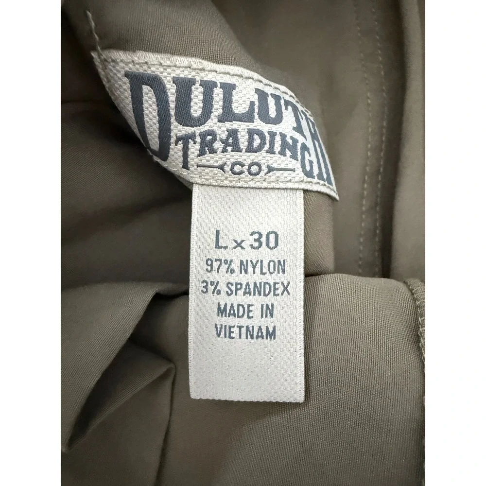NWOT Duluth Trading Co Mens Tan Nylon Spandex Cargo Pants with Belt LX30